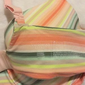 Victoria Secret Body By Victoria lined demi 36D